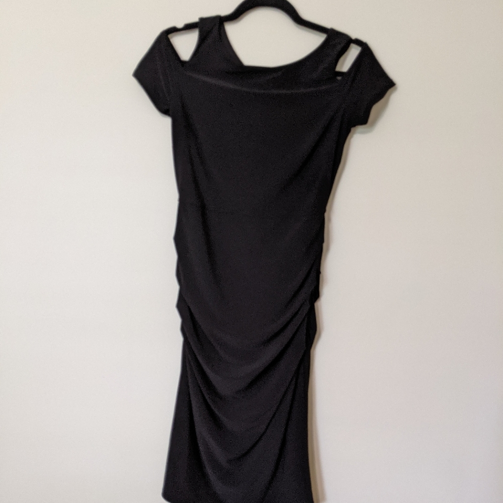 Laundry little black dress size 4